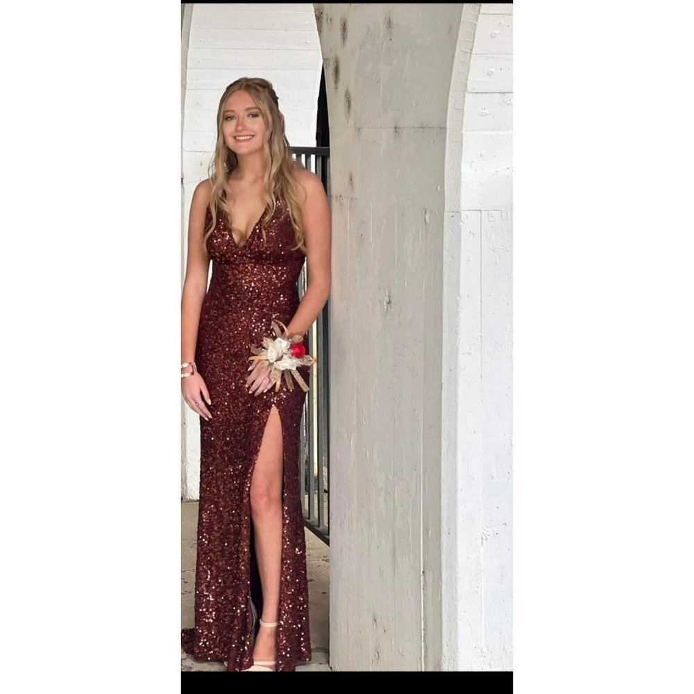 B. Darlin Sequin copper embellished split him mermaid style ball gown size 3/4 - Picture 2 of 16